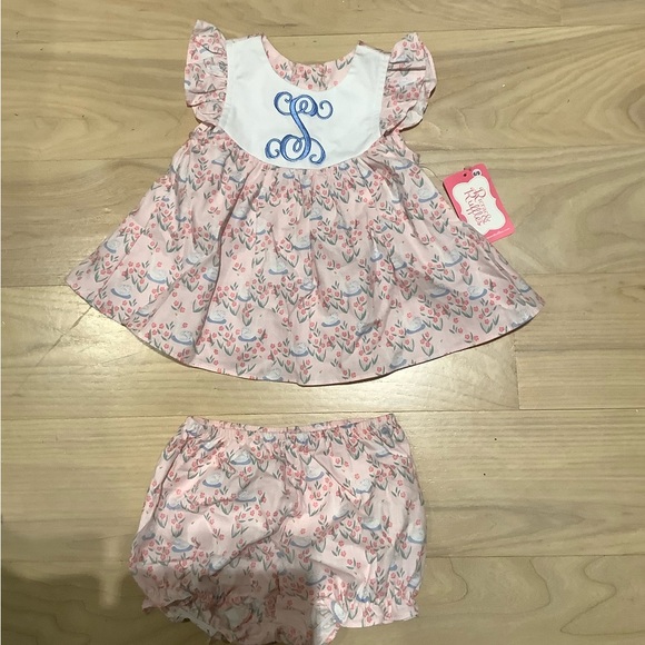NWT Ricrac & Ruffles S Monigrammed Dress for Baby Girl Swan floral Print - Picture 3 of 5